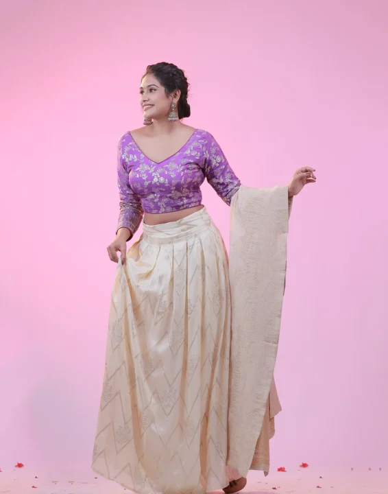 Banarasi-Box-Pleated-Skirt-onam-goat